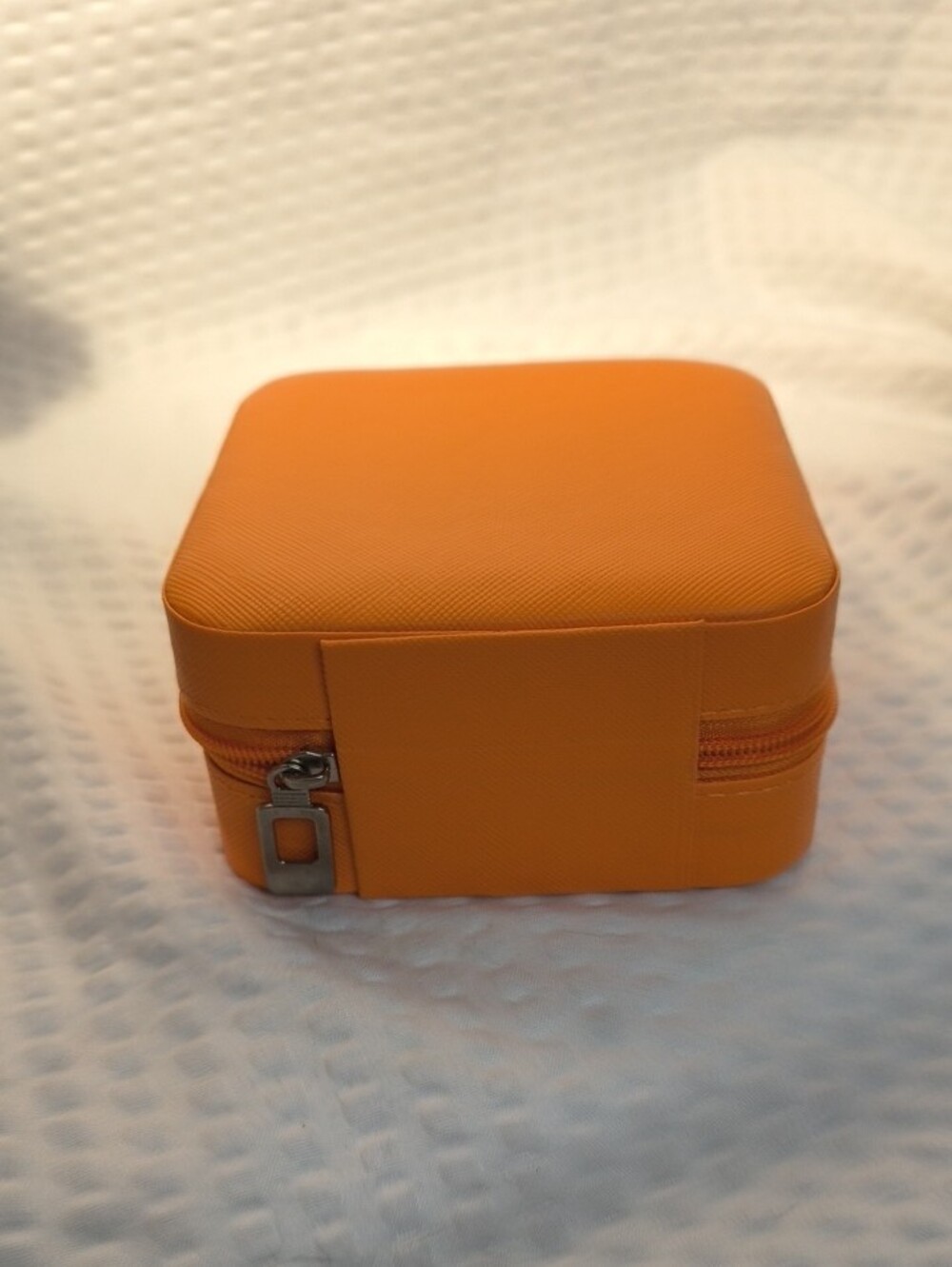 Compact Orange Travel Jewelry Case - Picture 4 of 4